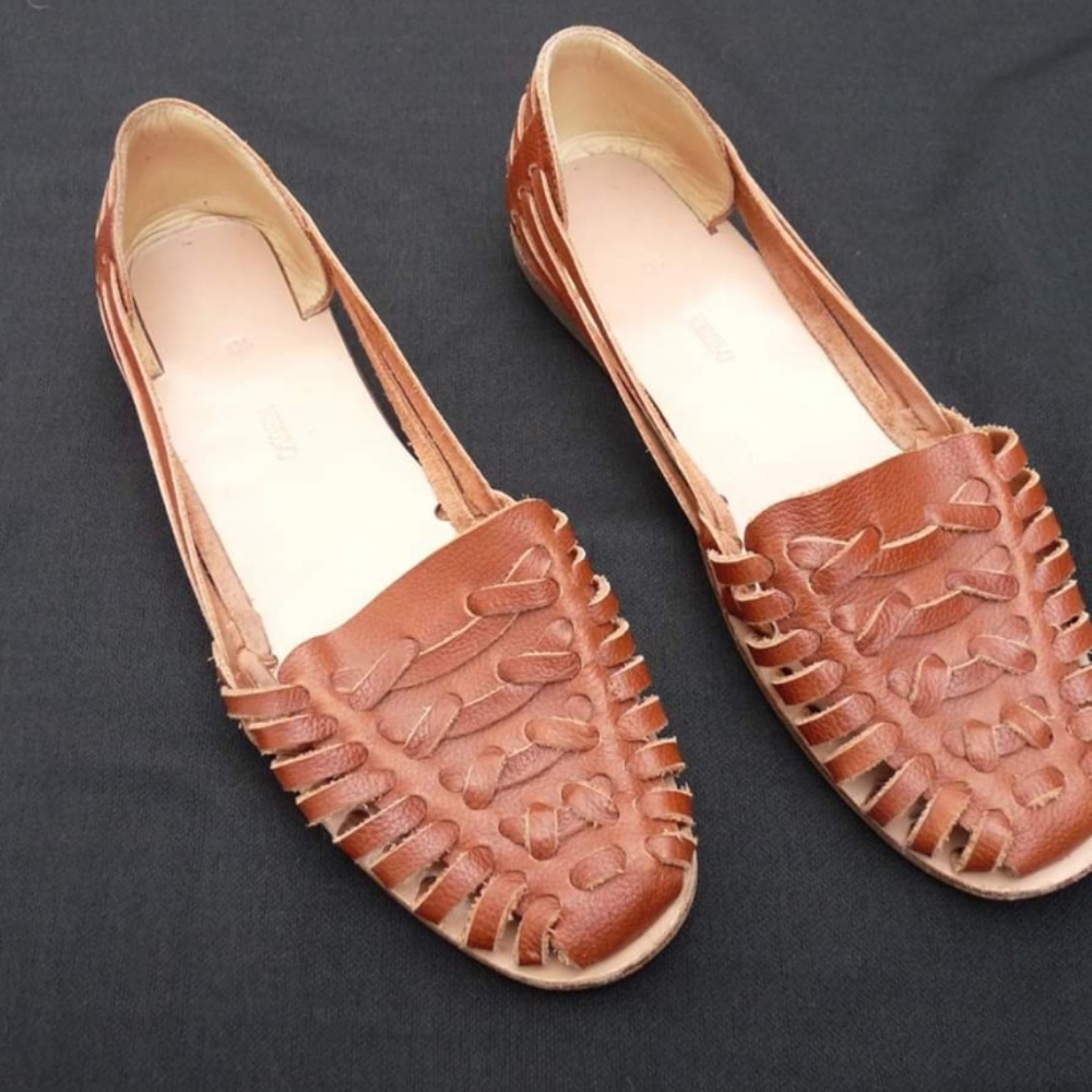 Genuine leather nisola shoes